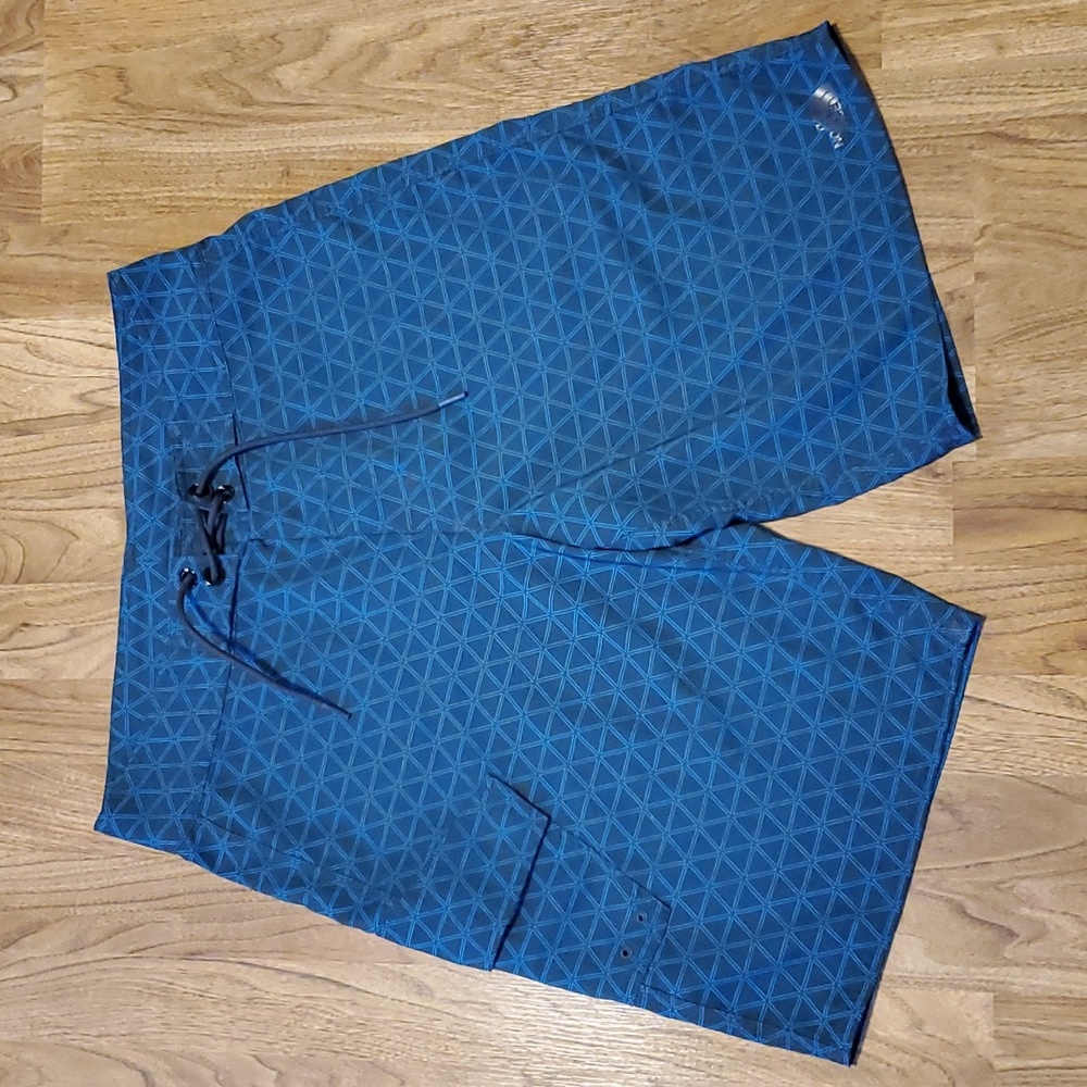 The North Face Board Shorts 11" Inseam Mens Size 32 Unlined